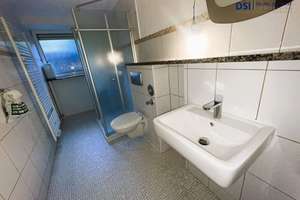 2 attraktive 2-Zimmer-Wohnungen im EG/UG mit Balkon & Garten – Die vollständige Adresse der Immobilie erhältst du vom Anbieter., 51107 Rath/Heumar, Köln – Vorschaubild 13