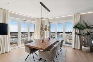 Phänomenales Wohnen mit Weitblick
im höchsten Holzhaus der HafenCity – Die vollständige Adresse der Immobilie erhältst du vom Anbieter., 20457 HafenCity, Hamburg – Vorschaubild 2