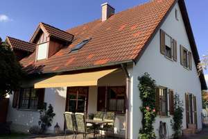DHH in ruhiger Lage mit Garten, Garage und Stellplatz – Die vollständige Adresse der Immobilie erhältst du vom Anbieter., 86399 Bobingen – Vorschaubild 2