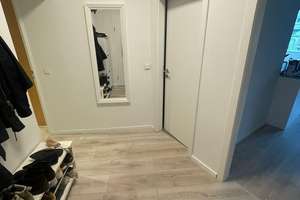 Renovierte 2-Zimmer-Wohnung mit Balkon, Aufzug & Einbauküche in zentraler Lage von Düsseldorf – Gerresheimerstr 18, 40211 Stadtmitte, Düsseldorf – Vorschaubild 9
