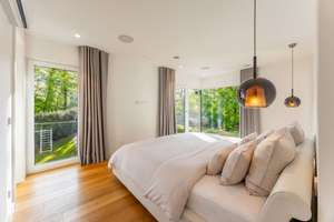 Luxuriöse Familienresidenz mit Lift, Tiefgarage, Fitnessbereich und Wärmepumpe – Die vollständige Adresse der Immobilie erhältst du vom Anbieter., 81925 Oberföhring, München – Vorschaubild 8