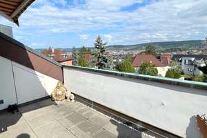 ***4 Zi. Dachgeschosswohnung mit einem sehr schönen Ausblick *** – Zeppelinstraße x, 70193 Kräherwald, Stuttgart – Vorschaubild 3