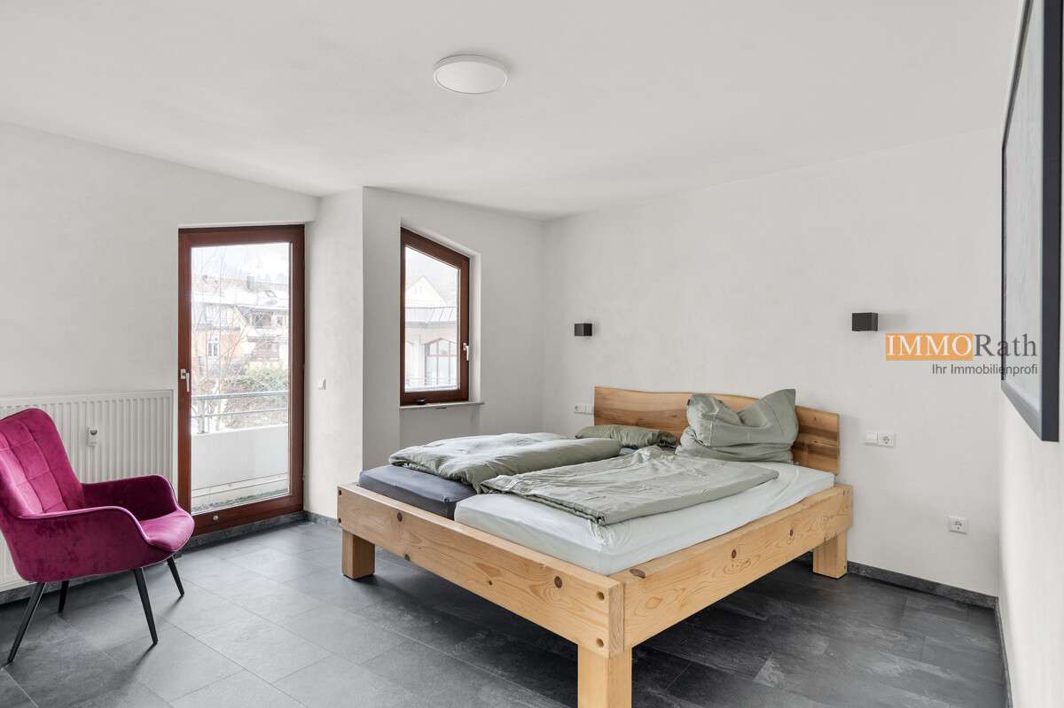 Immobilie in Todtnau - IMMORath.de - Modernisierte Wohnung mit zwei Balkonen und TG-Stellplatz - Bild 2