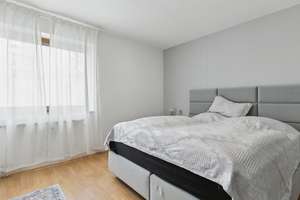 Von Privat - vermietete, großzügige 4,5-Zimmer Wohnung in Köln-Klettenberg – Luxemburger Straße 467, 50939 Klettenberg, Köln – Vorschaubild 6