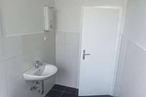 Ruck-Zuck inner City schöne 2-Zimmer-Wohnung mit großem Eßbereich in Duisburg-Kasslerfeld – Kasslerfelder Straße 30, 47059 Kaßlerfeld, Duisburg – Vorschaubild 4
