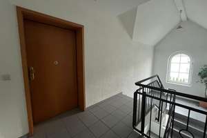 Modernisierte 3-Zimmer-Wohnung in Wiesbaden-Biebrich – Erich-Ollenhauer-Straße 211, 65199 Biebrich, Wiesbaden – Vorschaubild 2