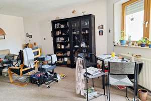 2-Zimmer-Wohnung mit Wintergarten
und 2 TG-Stellplätze – Die vollständige Adresse der Immobilie erhältst du vom Anbieter., 76227 Durlach, Karlsruhe – Vorschaubild 8