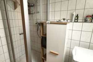 Sehr schöne, ruhige, helle 2 Raum-Wohnung mit herrlichem Ausblick – Auf dem Scheitberg 41, 7589 Bocka – Vorschaubild 7