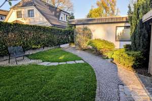 Luxuriöses Bungalow Traumhaus mit Carport - Provisionsfrei – Robert-Blum Str. 15a, 22453 Niendorf, Hamburg – Vorschaubild 3
