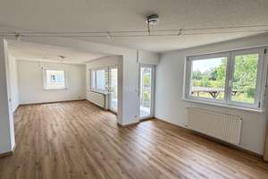 Attraktives Wohnhaus mit moderner EBK, neuem Bad, Garage+Stellplatz in begehrter Lage nahe See – Die vollständige Adresse der Immobilie erhältst du vom Anbieter., 88662 Überlingen – Vorschaubild 3