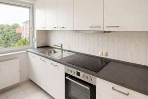 Charmante 3 ZKB - Wohnung mit viel Tageslicht und guter Raumaufteilung. Anfrage bitte per E-Mail! – Die vollständige Adresse der Immobilie erhältst du vom Anbieter., 86343 Königsbrunn – Vorschaubild 7