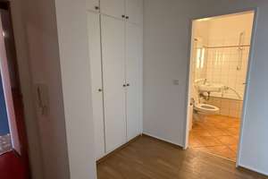 Geräumige 1,5-Zimmerwohnung mit Loggia und inkl. Keller in Hamburg-Eißendorf – Strucksbarg  55, 21077 Eißendorf, Hamburg – Vorschaubild 3