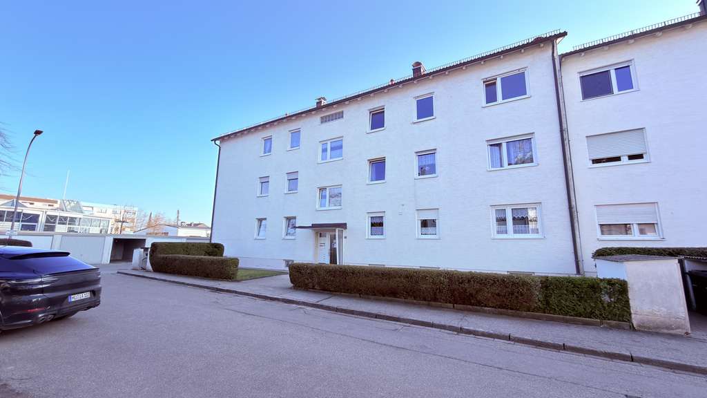 Immobilie in Altötting - ... AIGNER - solide Wohnung im 2.OG mit Balkon und EBK in ruhiger Lage ... - Bild 1