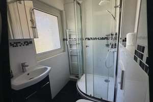 Kleine DG Wohnung (3.OG) in Essen Rüttenscheid teilmöbliert mit kleiner Single Küche. – Eleonorastraße 27, 45136 Rüttenscheid, Essen – Vorschaubild 6