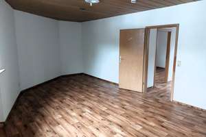 Großes Einfamilienhaus mit Einliegerwohnung, Hof und Carport – Die vollständige Adresse der Immobilie erhältst du vom Anbieter., 55444 Schweppenhausen – Vorschaubild 9