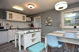 Provisionsfrei:  Attraktive 3,5-Zimmer-Wohnung + separater Einliegerwohnung und Gartenzugang – Die vollständige Adresse der Immobilie erhältst du vom Anbieter., 70195 Botnang-West, Stuttgart – Vorschaubild 3