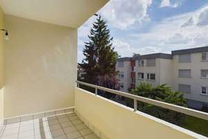 Neu sanierte 3-Zimmer-Wohnung mit moderner Küche, Pkw-Stellplatz in ruhiger aber zentraler Lage – Die vollständige Adresse der Immobilie erhältst du vom Anbieter., 70374 Espan, Stuttgart – Vorschaubild 7