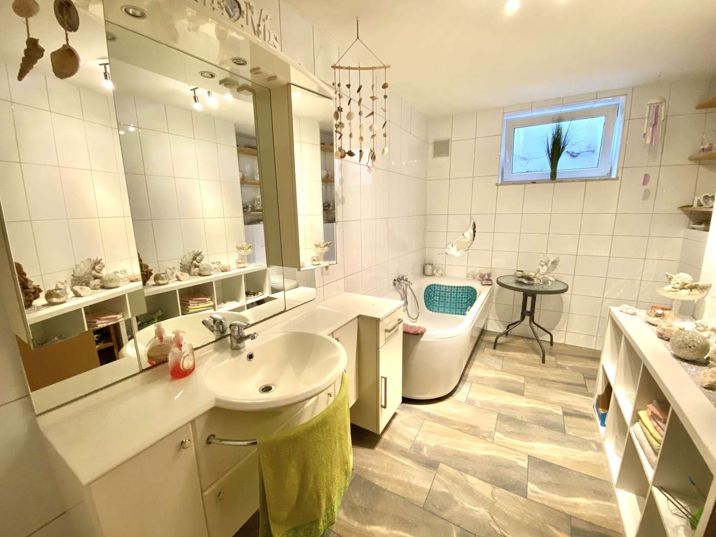 Immobilie in Helsa - Hochwertiges MFH mit Gartenpool, PV-Anlage, 

neuer Heizung und weiteren Extras in Helsa-Wickenrod - Bild 10