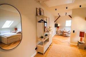 DESIGN-APARTMENT im Dachgeschoss – möbliert & sofort frei! – Die vollständige Adresse der Immobilie erhältst du vom Anbieter., 26122 Bahnhofsviertel, Oldenburg (Oldenburg) – Vorschaubild 9