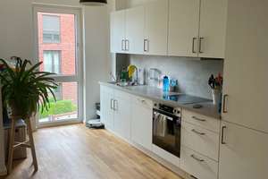Leben am Wasser in extravaganter Lage - Großzügige 2-Zimmer-Wohnung – Julienne-Trouet-Platz 25, 30453 Limmer, Hannover – Vorschaubild 3