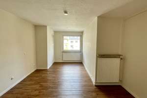 Attraktive Stadtwohnung mit moderner Einbauküche, Tageslichtbad und Balkon zum 15.6. – Neubrunnenstraße 00, 55116 Altstadt, Mainz – Vorschaubild 10
