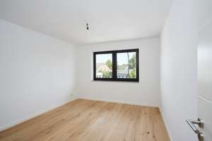 Licht, Raum & Wohnkomfort: Maisonette-Feeling mit großem Balkon – Die vollständige Adresse der Immobilie erhältst du vom Anbieter., 40593 Urdenbach, Düsseldorf – Vorschaubild 6