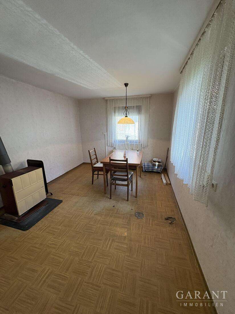 Immobilie in Schwäbisch Gmünd - Historisches Häuschen! Sanierung oder Neubeginn am Fuße der Ruine Rechberg? - Bild 0