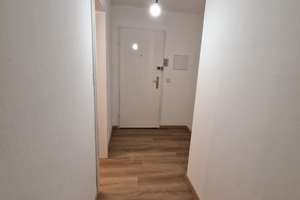 1-Zimmer Wohnung mit Balkon und Garage bei Audi – Die vollständige Adresse der Immobilie erhältst du vom Anbieter., 85057 Nordwest, Ingolstadt – Vorschaubild 6