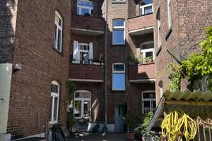Altbau-Wohnung in Nippes direkt am Leipziger Platz (befristete Vermietung) – Die vollständige Adresse der Immobilie erhältst du vom Anbieter., 50733 Nippes (Ortsteil), Köln – Vorschaubild 2