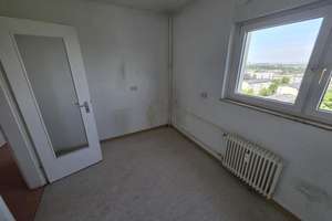 9 OG - Stuttgart-Giebel, ideal geschnittene 3-Zim-Wohnung in einem Mehrfamilienhaus mit Balkon – Krokodilweg 40, 70499 Bergheim, Stuttgart – Vorschaubild 8