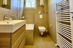 Traumhaft saniert & lichtdurchflutet – 2,5 - Zimmer-Oase mit Balkon im grünen Westend – Die vollständige Adresse der Immobilie erhältst du vom Anbieter., 14055 Westend, Berlin – Vorschaubild 28