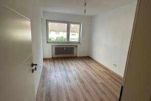 Modernisierte 3-Zimmer-Wohnung mit Balkon in Asperg – Hirschbergstraße 40, 71679 Asperg – Vorschaubild 2