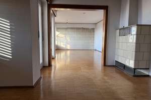 Großzügiges Einfamilienhaus in Erbach mit Einliegerwohnung in Hanglage – viel Platz & Potenzial – Die vollständige Adresse der Immobilie erhältst du vom Anbieter., 89155 Erbach – Vorschaubild 8