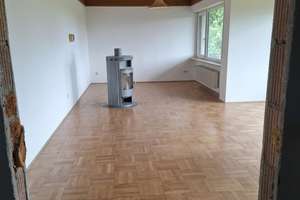 Großzügiges Einfamilienhaus mit 8 Zimmern und großem Grundstück in Tirschenreuth – Die vollständige Adresse der Immobilie erhältst du vom Anbieter., 95643 Tirschenreuth – Vorschaubild 12