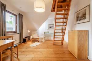 Einzigartiges Wohnglück an der Grenze zu Bahrenfeld – Zuhause mit Gästehaus und Gartenidylle – Die vollständige Adresse der Immobilie erhältst du vom Anbieter., 22549 Lurup, Hamburg – Vorschaubild 11