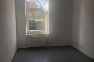Frisch renovierte Wohnung in ruhiger Lage mit Garten – Eiberger Straße 16, 44879 Dahlhausen, Bochum – Vorschaubild 3