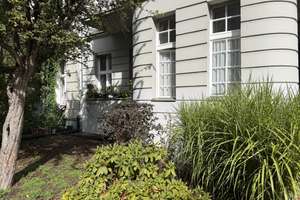 Charmante EG Altbauwohnung in Herrschaftlichem Ambiente - Anfragen bitte schriftlich – Rosenheimer Straße 6, 10781 Schöneberg, Berlin – Vorschaubild 9