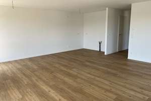 *Erstbezug* 3- Zimmer im 1. OG mit Balkon – Lange Seegewann 1, 65205 Delkenheim, Wiesbaden – Vorschaubild 4