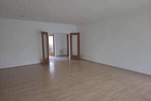 Sonnige, geräumige 3-Z. Wohnung - Hochparterre – Die vollständige Adresse der Immobilie erhältst du vom Anbieter., 45259 Heisingen, Essen – Vorschaubild 11