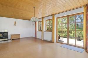 Umgeben von einem Biotop: Einfamilienhaus mit Einliegerwohnung in ruhiger und zentrale Lage – Die vollständige Adresse der Immobilie erhältst du vom Anbieter., 85051 Südwest, Ingolstadt – Vorschaubild 5