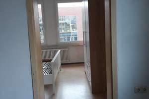 Helle  3-Zimmer-Wohnung mit Einbauküche in Stadtmitte – Porschestrasse 9, 38440 Stadtmitte (Ortsteil), Wolfsburg – Vorschaubild 5
