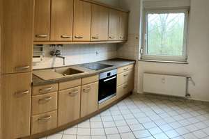 Helle 3-Zimmer-Wohnung mit Balkon, Einbauküche & Parkett in ruhiger Lage von Lünen – Süggelstraße 29, 44532 Gahmen, Lünen – Vorschaubild 3