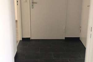 Hochwertig modernisierte 2-Zimmer-Wohnung mit Balkon in Berlin-Zehlendorf – Sachtlebenstraße 47b, 14165 Zehlendorf, Berlin – Vorschaubild 7