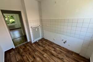 Attraktive 3-Zimmerwohnung in gepflegtem Mehrfamilienhaus in zentraler Lage von Salzgitter-Bad – Breite Straße 66, 38259 Salzgitter-Bad, Salzgitter – Vorschaubild 4