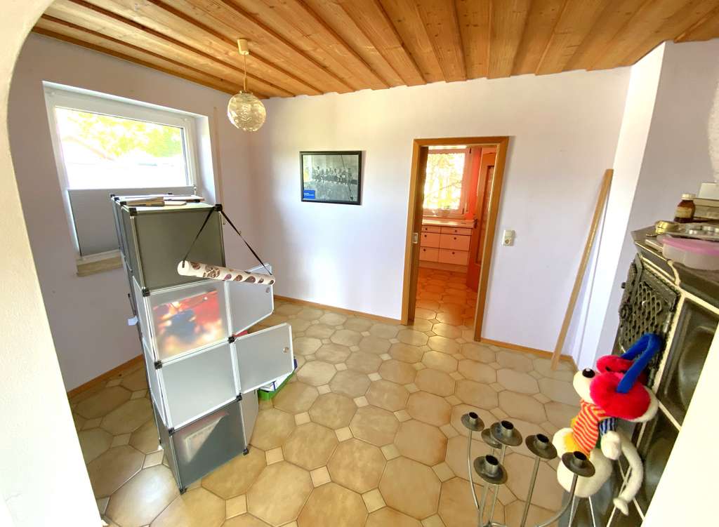 Immobilie in Landensberg - facettenreiches großzügiges 3 Familien-Haus mit Fernsicht und ruhiger Hanglage … - Bild 4