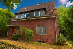 EFH mit viel Potenzial und hervorragender Infrastruktur in Lohausen