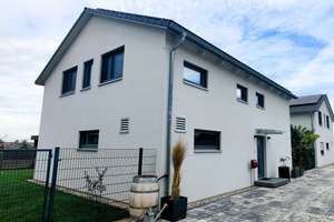 Elegantes Einfamilienhaus mit Pool in ruhiger Lage am Ortsrand von Kürzell. – Schutterner Straße 21 d, 77974 Meißenheim – Vorschaubild 3