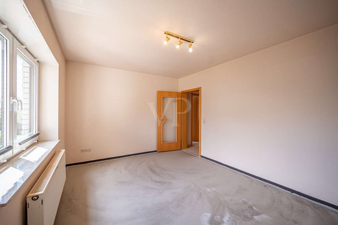 Immobilie in Berod bei Wallmerod - Großzügiges Ein-/Zweifamilienhaus in wunderschönem Wohngebiet – flexibel nutzbar und sofort bezugsbe - Bild 8