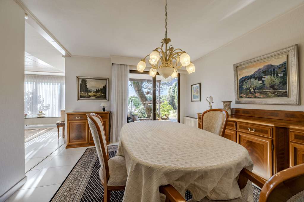 Immobilie in Aichwald - Naturnah wohnen, großzügig leben – Einfamilienhaus mit Blick ins Grüne - Bild 3