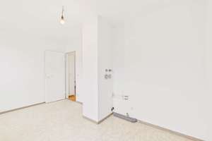 HEGERICH: Gemütliche 2-Zimmer-Wohnung mit Blick ins Grüne in Top-Lage nahe Olympiapark – Hedwig-Dransfeld-Allee 10, 80637 Oberwiesenfeld, München – Vorschaubild 14